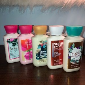 Bath & Body Works Hand/Body Lotion Set